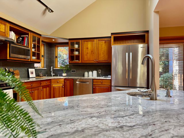 108 Rose Lane, Chapel Hill, NC 27514