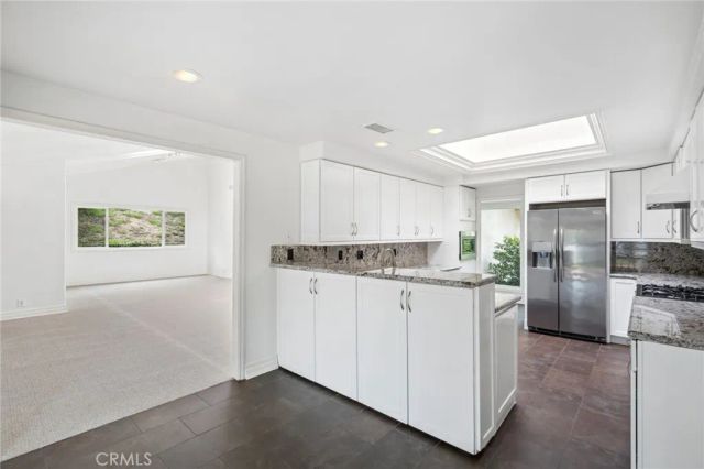 17 Pinehurst, Newport Beach, CA 92660