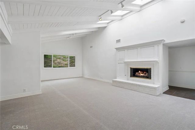 17 Pinehurst, Newport Beach, CA 92660