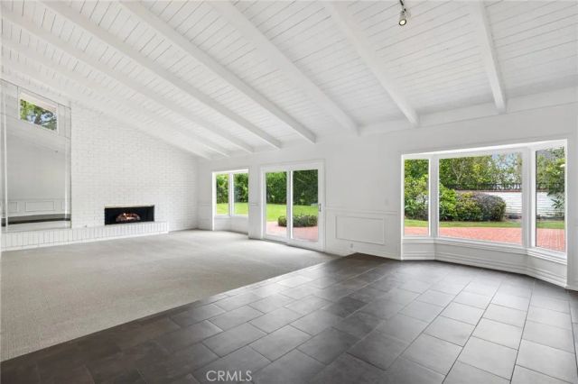 17 Pinehurst, Newport Beach, CA 92660