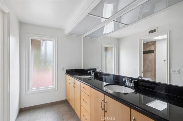17 Pinehurst, Newport Beach, CA 92660