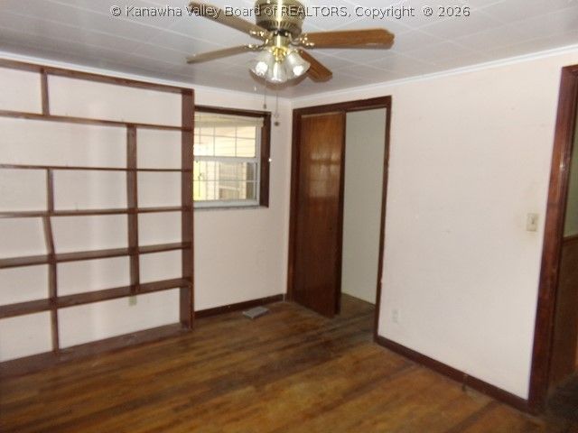 786 Sleepy Creek Road, Hurricane, WV 25526