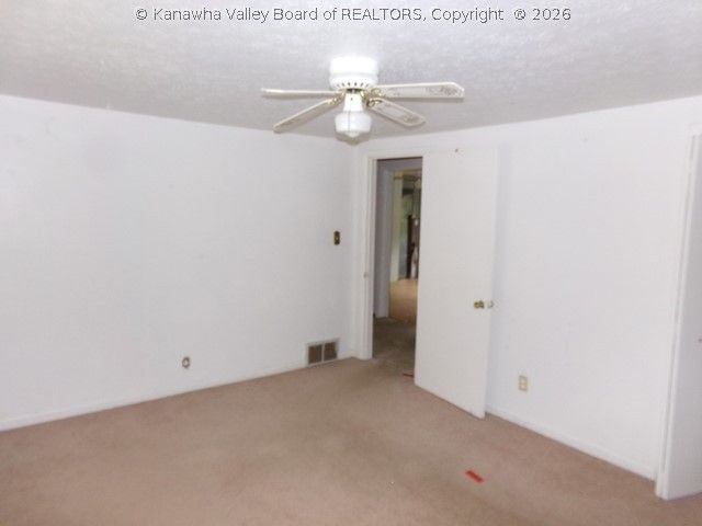 786 Sleepy Creek Road, Hurricane, WV 25526
