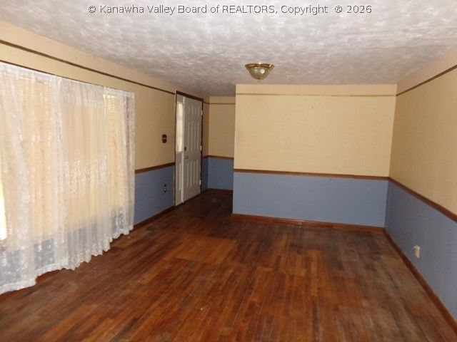 786 Sleepy Creek Road, Hurricane, WV 25526