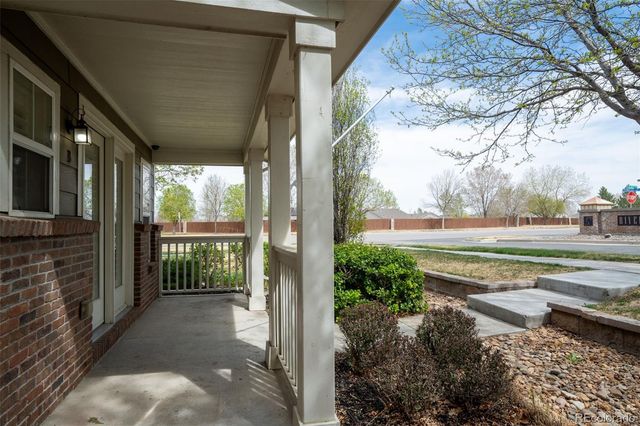 11899 Oak Hill Way B, Commerce City, CO 80640