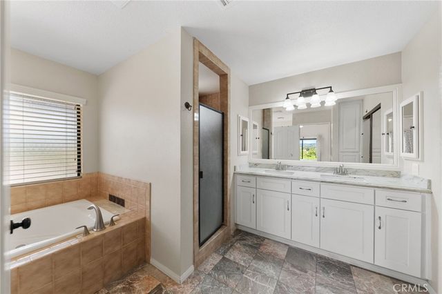 42371 Via De Los Fideos, Temecula, CA 92590
