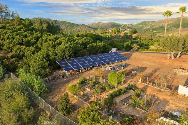 42371 Via De Los Fideos, Temecula, CA 92590