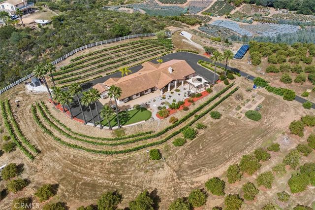 42371 Via De Los Fideos, Temecula, CA 92590