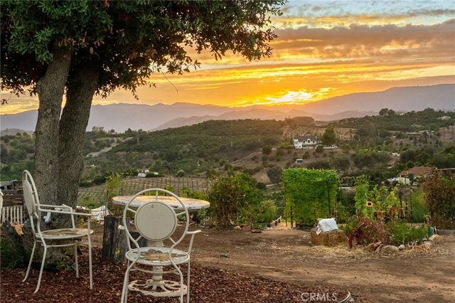 42371 Via De Los Fideos, Temecula, CA 92590