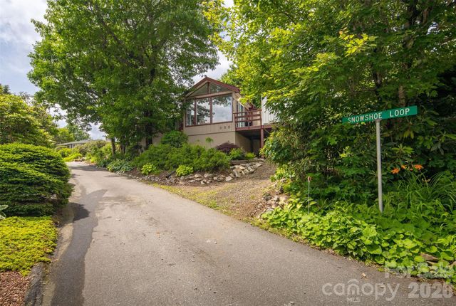 335 Snowshoe Loop, Newland, NC 28657