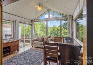 335 Snowshoe Loop, Newland, NC 28657