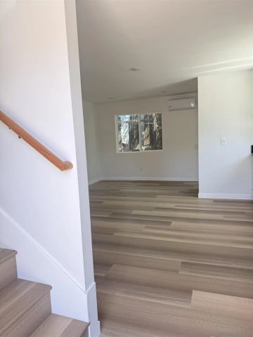 4913 Glen, La Mesa, CA 91941