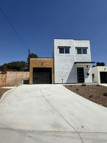 4913 Glen, La Mesa, CA 91941