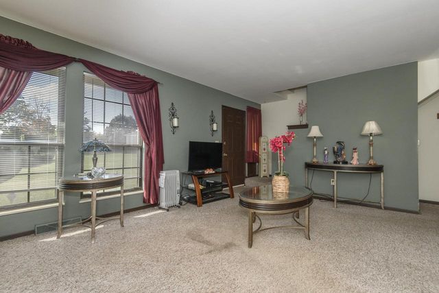 6954 N Raintree DRIVE #C, Milwaukee, WI 53223