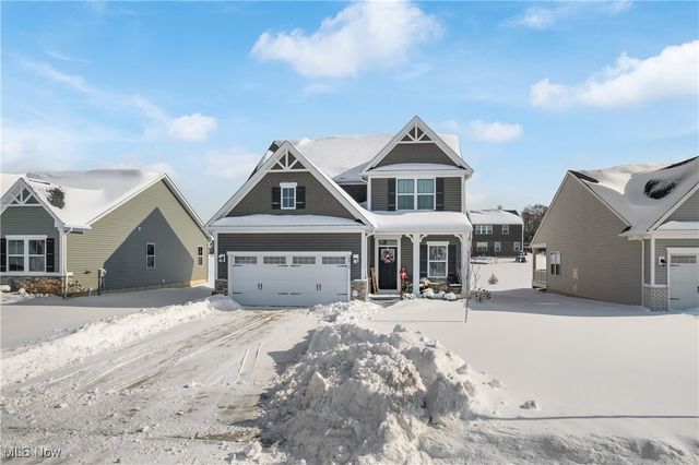 6816 Harrington Court Avenue NE, Canton, OH 44721