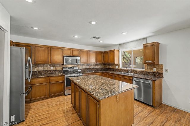 9905 Ranch Hand Avenue, Las Vegas, NV 89117