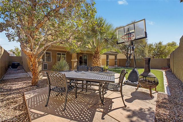 9905 Ranch Hand Avenue, Las Vegas, NV 89117