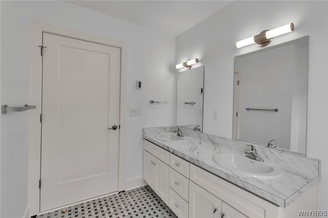 262 Whitney Place, Buffalo, NY 14201