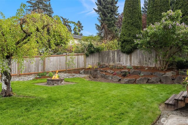 1928 237th Street SE, Bothell, WA 98021