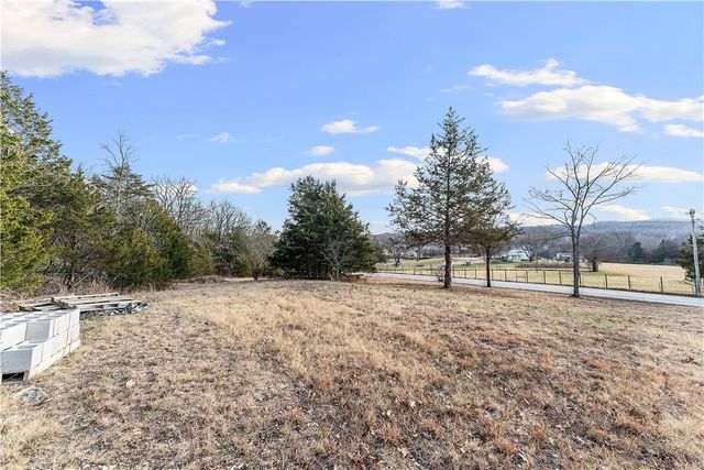 KK Highway, Seligman, MO 65745