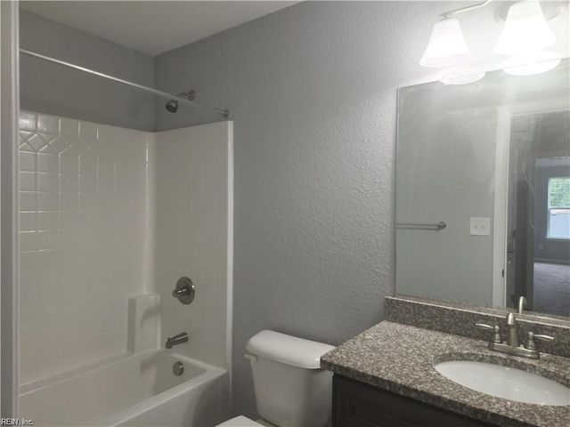 2921 Scotia DR, Chesapeake, VA 23325