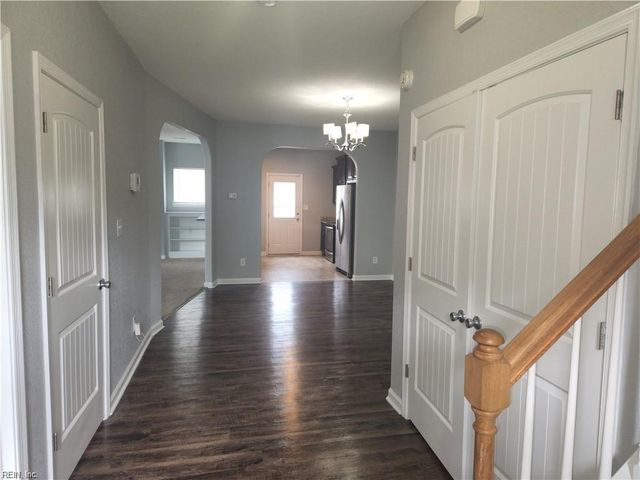 2921 Scotia DR, Chesapeake, VA 23325