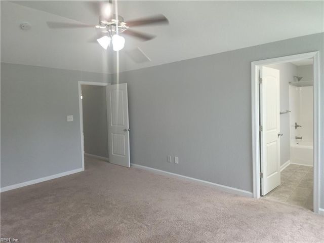 2921 Scotia DR, Chesapeake, VA 23325