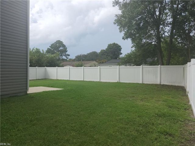 2921 Scotia DR, Chesapeake, VA 23325