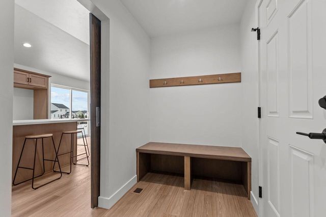 W5634 TONYS WAY, Appleton, WI 54915