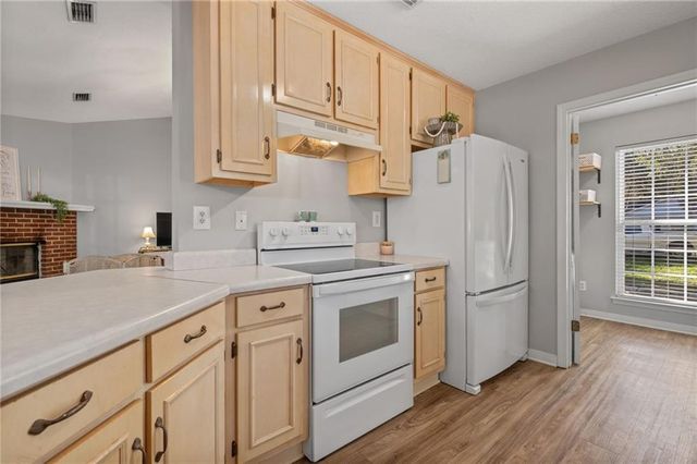 8653 Rosalene E Street, Grand Bay, AL 36541