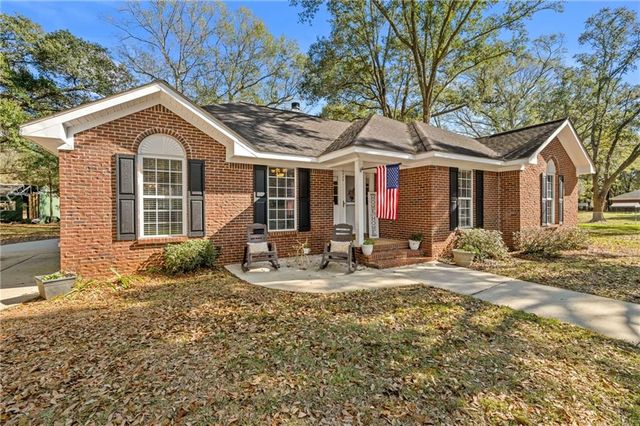 8653 Rosalene E Street, Grand Bay, AL 36541