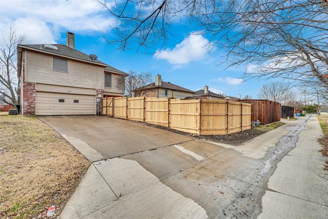 8105 Eagle Drive, Rowlett, TX 75088