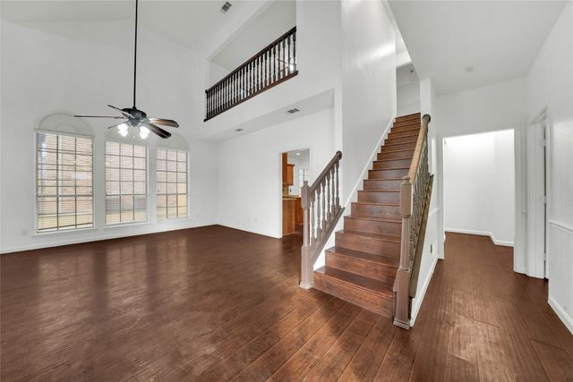 8105 Eagle Drive, Rowlett, TX 75088