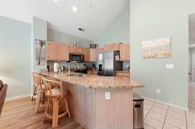 1221 Tidewater Dr Apt 722, North Myrtle Beach, SC 29582