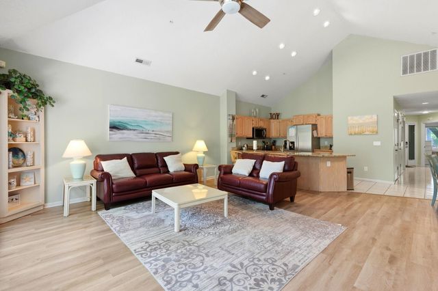1221 Tidewater Dr Apt 722, North Myrtle Beach, SC 29582