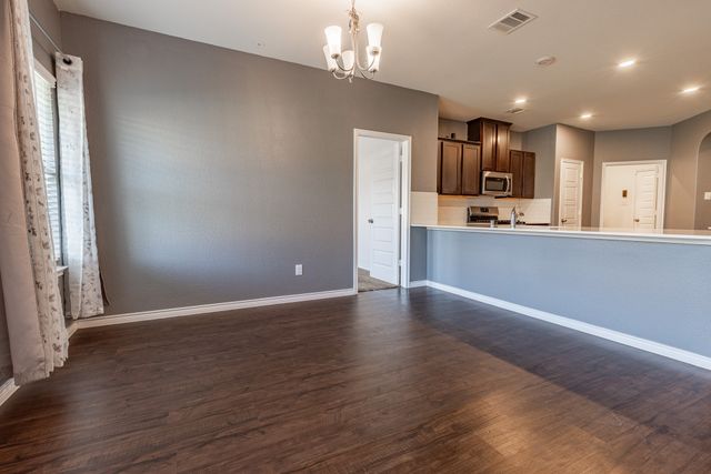 4013 Spur Trail Drive, Denton, TX 76208