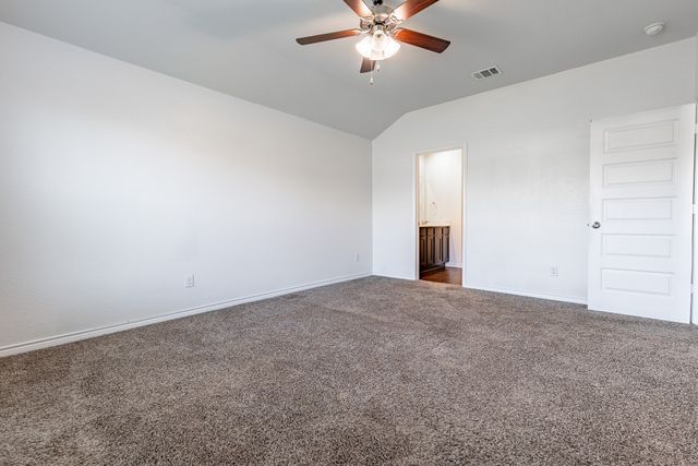 4013 Spur Trail Drive, Denton, TX 76208