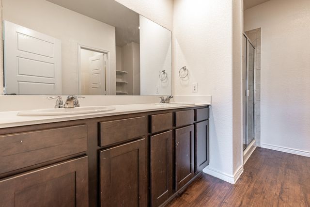 4013 Spur Trail Drive, Denton, TX 76208