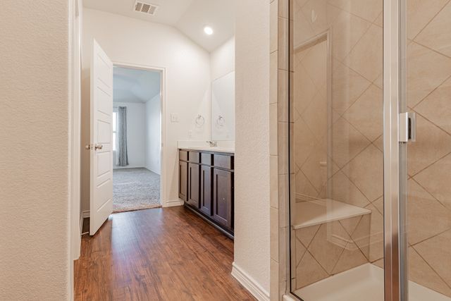 4013 Spur Trail Drive, Denton, TX 76208