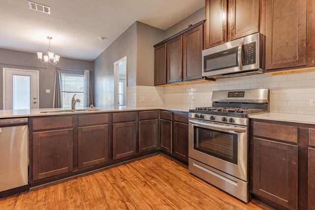 4013 Spur Trail Drive, Denton, TX 76208