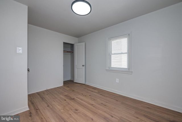 245 NASSAU AVE, Paulsboro, NJ 08066