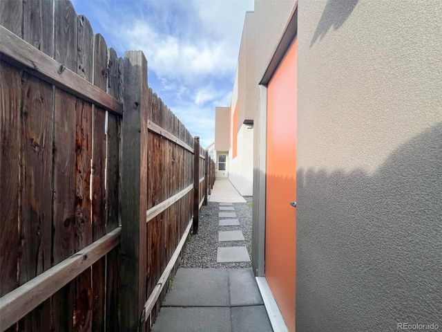 3440 N Albion St, Denver, CO 80207