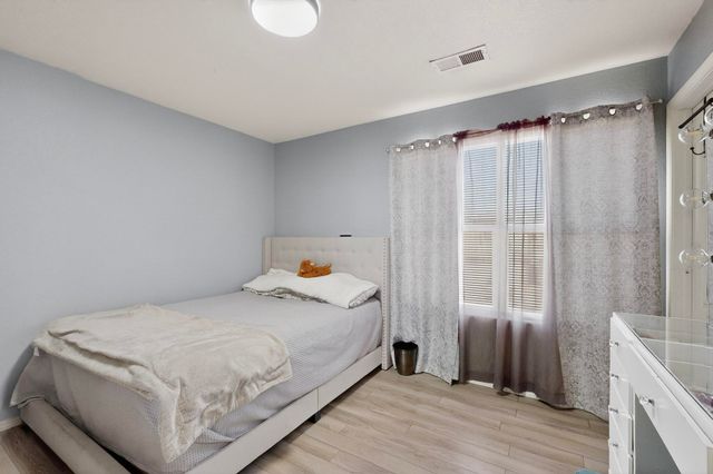 8920 Blue Meadow Trail SW, Albuquerque, NM 87121