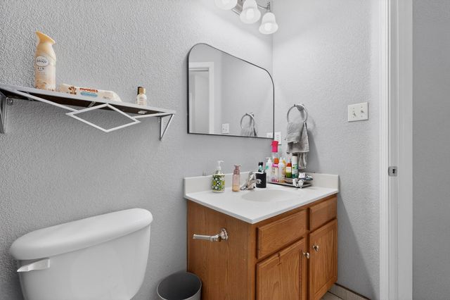 8920 Blue Meadow Trail SW, Albuquerque, NM 87121