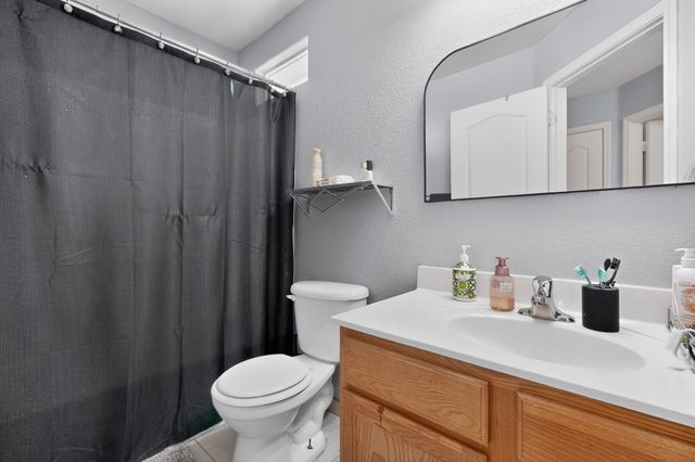 8920 Blue Meadow Trail SW, Albuquerque, NM 87121