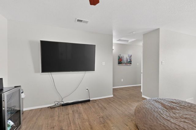 8920 Blue Meadow Trail SW, Albuquerque, NM 87121