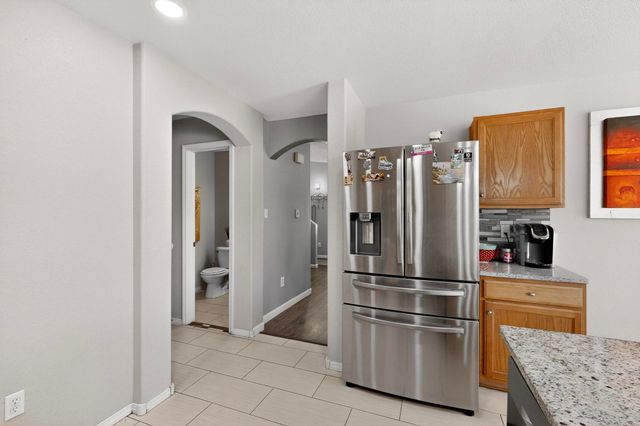 8920 Blue Meadow Trail SW, Albuquerque, NM 87121