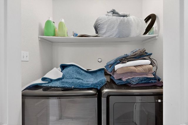 8920 Blue Meadow Trail SW, Albuquerque, NM 87121