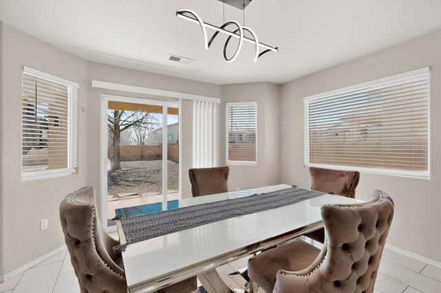 8920 Blue Meadow Trail SW, Albuquerque, NM 87121