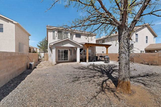 8920 Blue Meadow Trail SW, Albuquerque, NM 87121